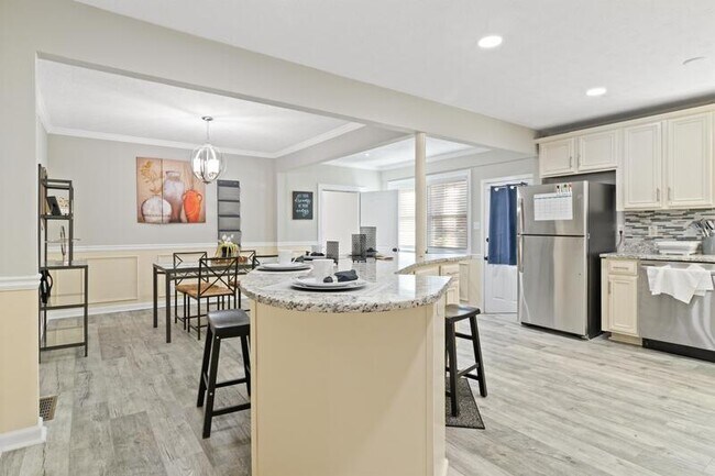 Building Photo - 4160 Indian Manor Dr