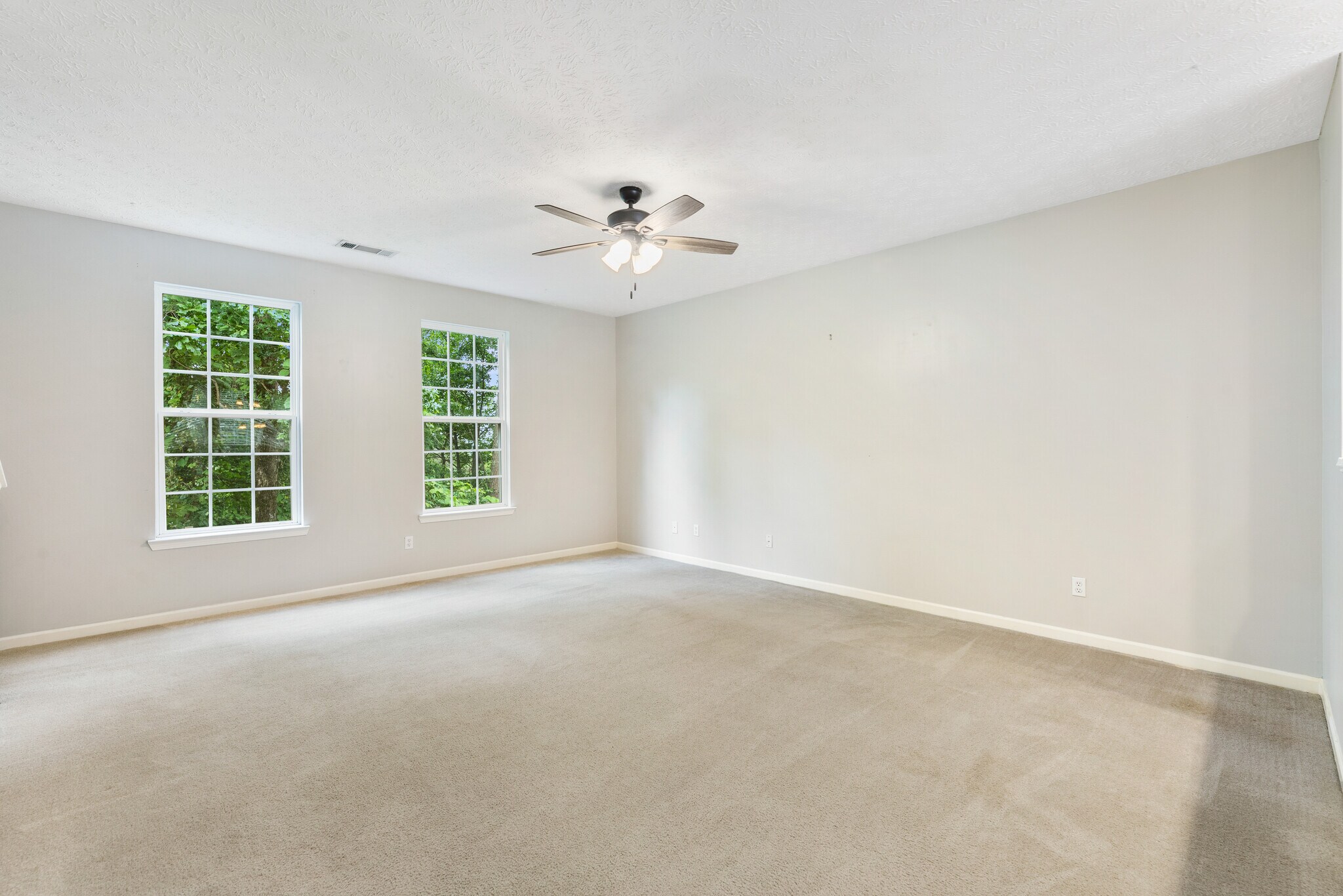 Building Photo - 46 Timber Ridge Dr