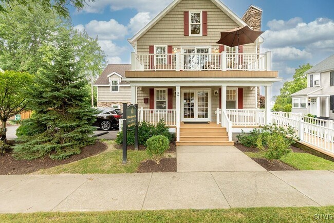 Primary Photo - 39 Jordan St