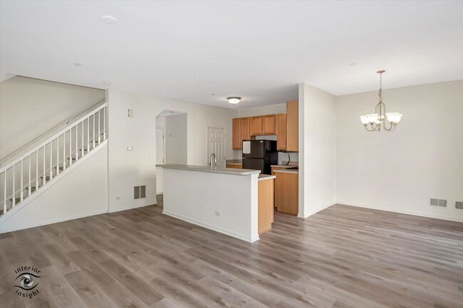 Building Photo - 201 Barrett Dr