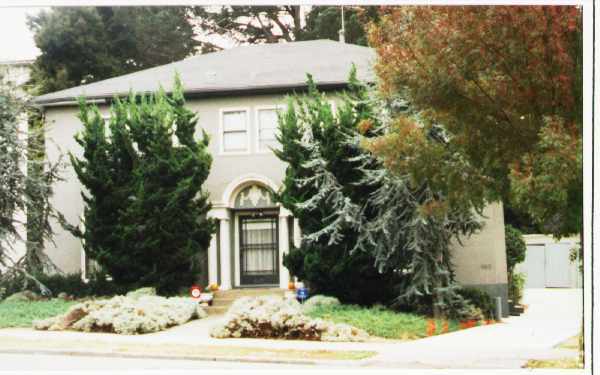 Building Photo - 607 Walavista Ave