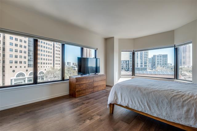 Building Photo - 3030 McKinney Ave