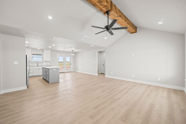 Building Photo - 10613 East C R 7400