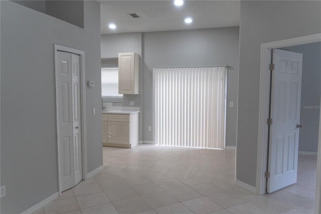 Building Photo - 1440 Finsbury Ct