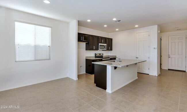 Building Photo - 4820 W Leodra Ln