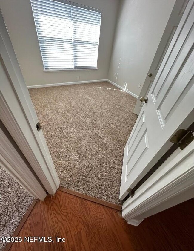 Building Photo - 2105 S Cranbrook Ave