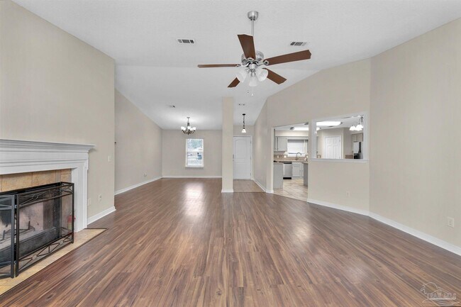 Building Photo - 9033 Bluebay Ln