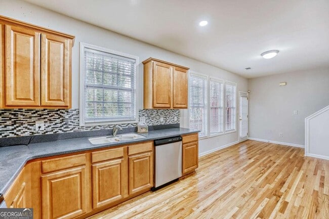 Building Photo - 2934 Wintercrest Dr