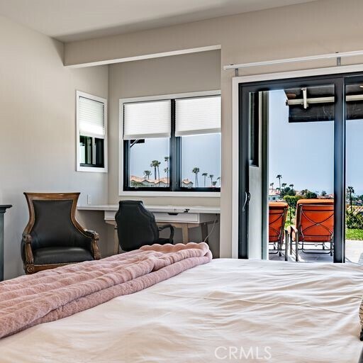 Building Photo - 32 Dauphin