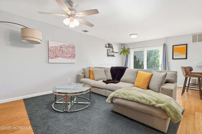 Building Photo - 65 Cedar Ave