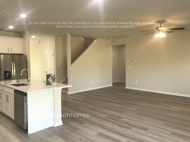 Building Photo - 547 White Birch Ln