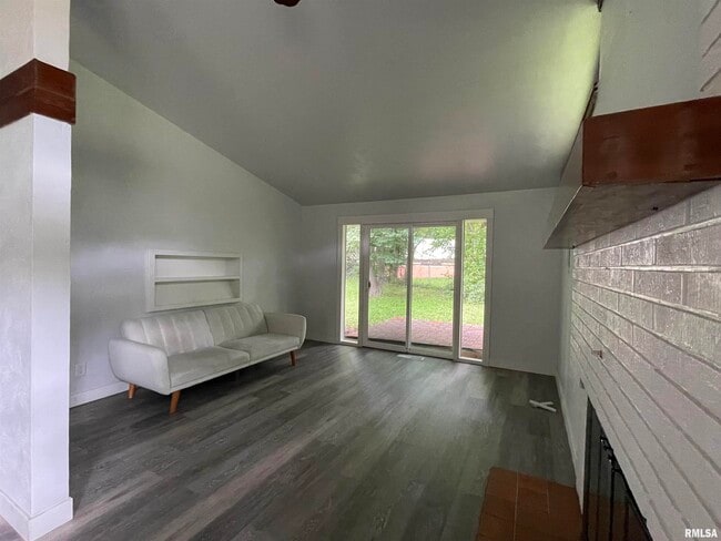 Building Photo - 2219 North St