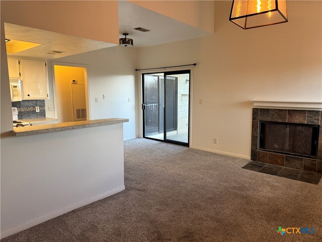 Building Photo - 1013 Chestnut St