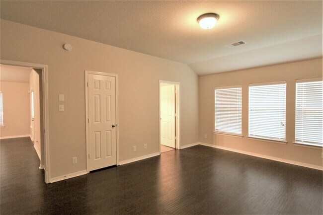 Building Photo - 1203 Pecos Pass Dr