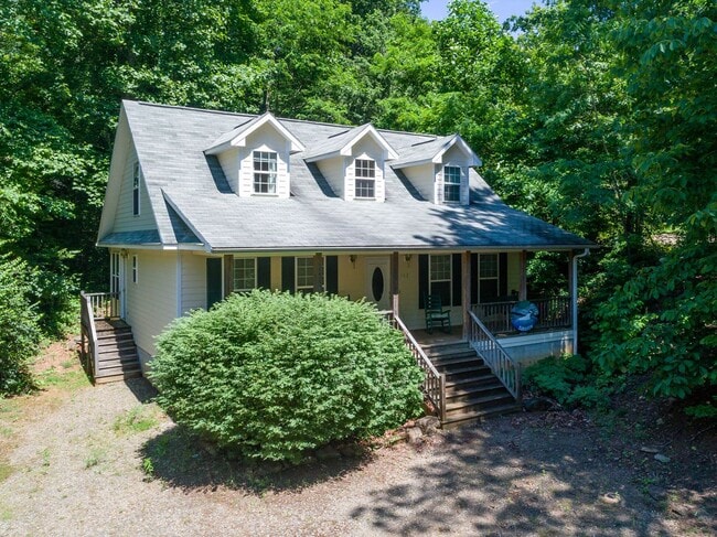 Primary Photo - ***MONTREAT SCHOOL YEAR RENTAL***
