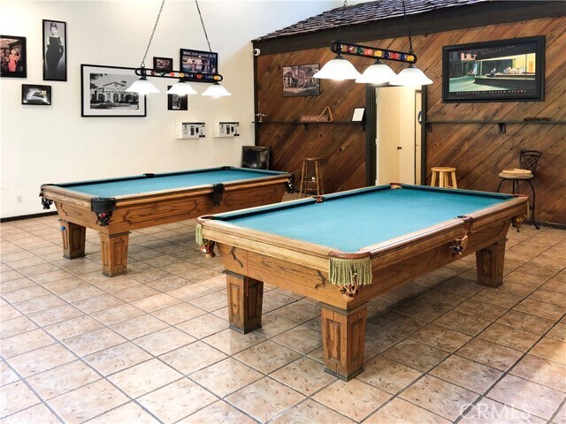 Building Photo - 7890 E Spring St