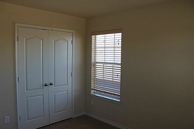 Building Photo - 6325 Cedar Falls Dr