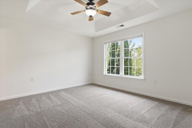Building Photo - 32 Mabel Ln