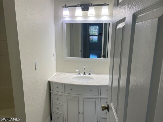 Building Photo - 23710 Walden Center Dr