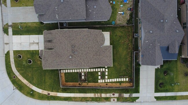 Building Photo - 14383 Cedar Shadow Dr