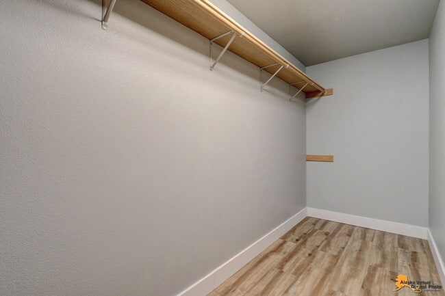 Building Photo - COMING SOON! Rare Find! East Anchorage Home! Military Discount Available!