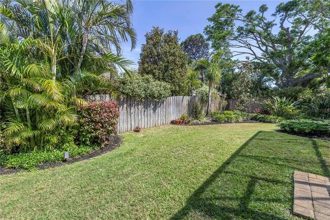 Building Photo - 7842 40th Terrace N
