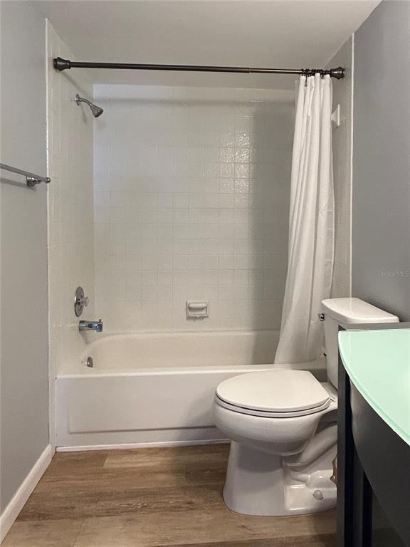 Building Photo - 7050 Sunset Dr S