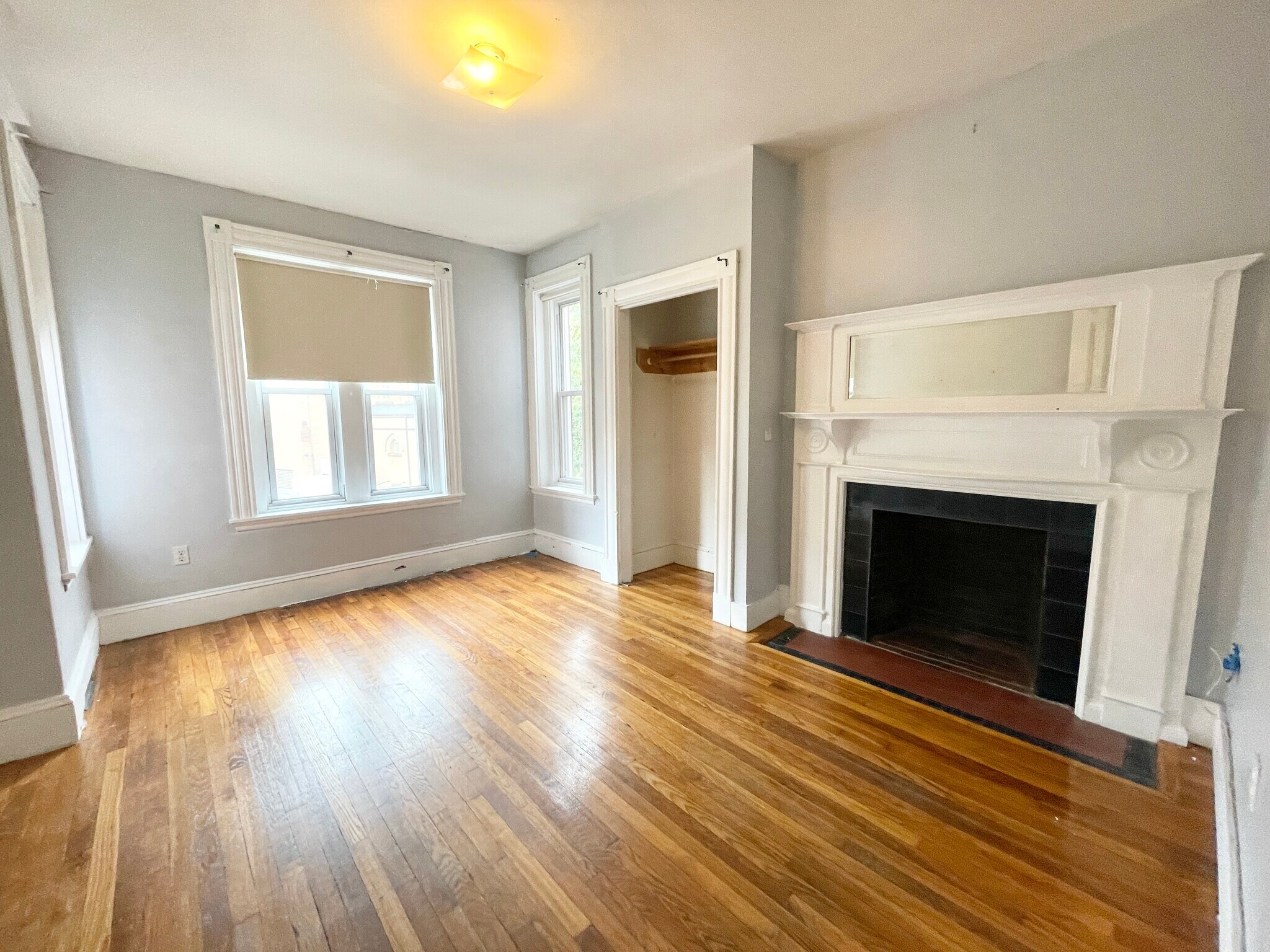 Building Photo - 76 Saint Stephen St