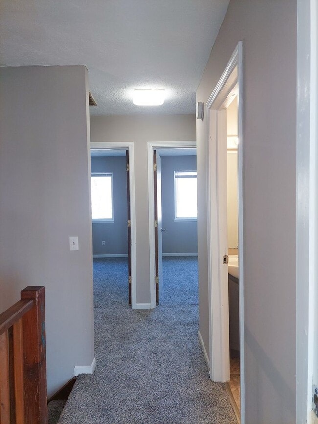 Building Photo - 205-207 Lincoln St