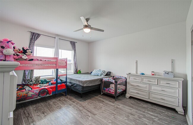 Building Photo - 22 Desert Spring Ln