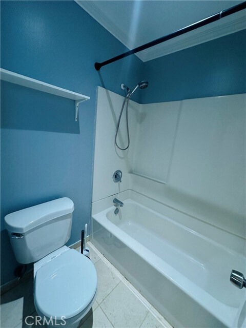 Building Photo - 2700 N Brea Blvd