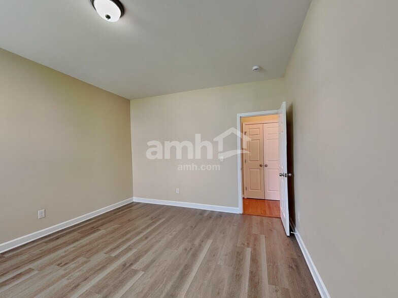 Building Photo - 9413 Philbeck Ln