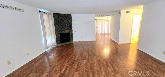 Building Photo - 10353 Downey Ave