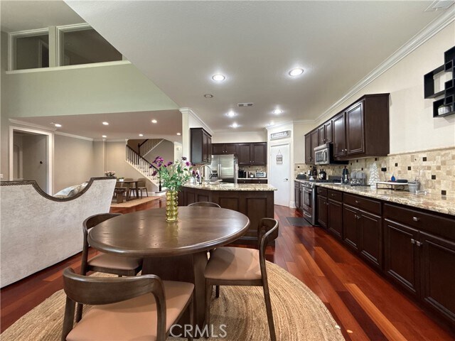 Building Photo - 12210 Vista Ct