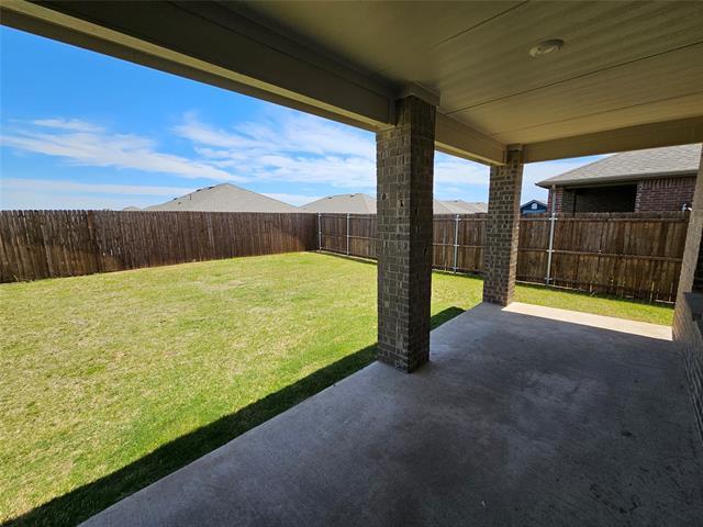 Building Photo - 2220 Rosemary Wy