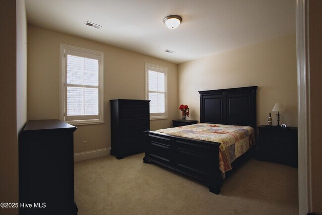 Building Photo - 2686 Medina Ct