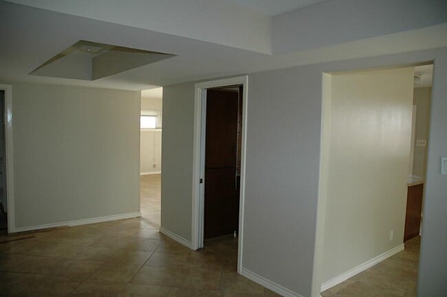 Building Photo - 7514 Romney Rd