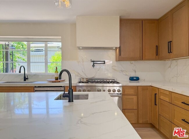Building Photo - 4108 Valley Vista Ct