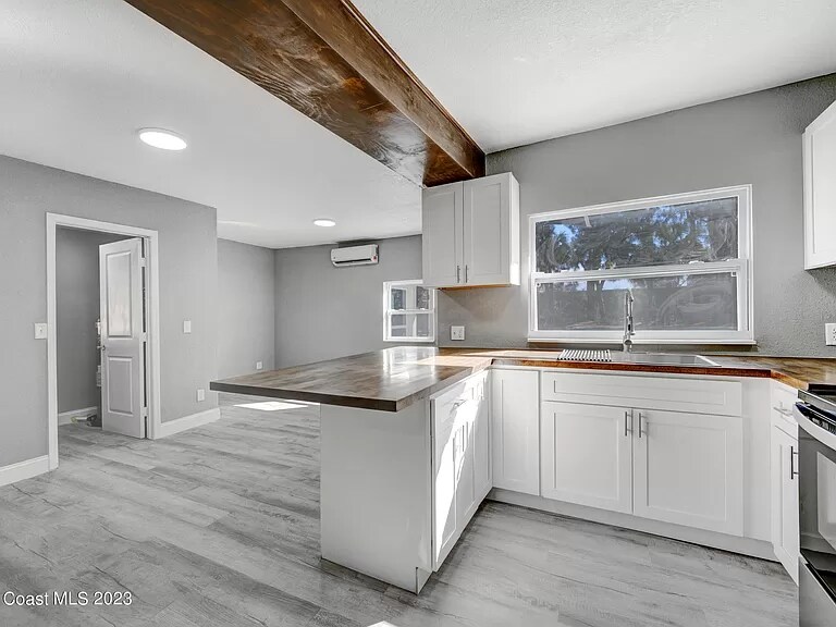 Building Photo - 840 Adger Smith Ln