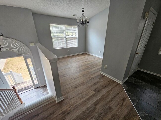 Building Photo - 1406 Flanagan Mill Dr