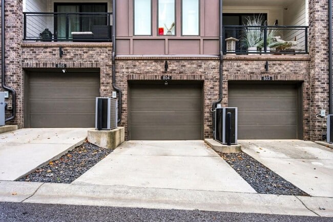Building Photo - 395 Pratt Dr SE