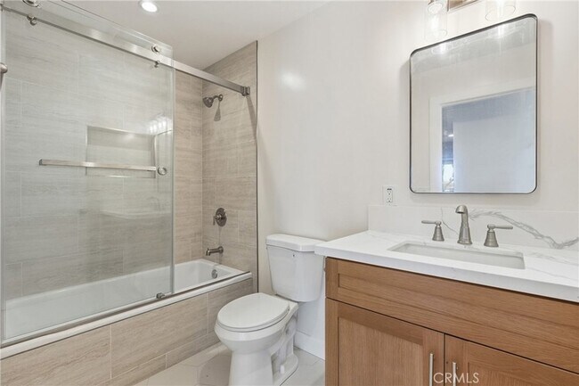 Building Photo - 1206 Kornblum Ave.