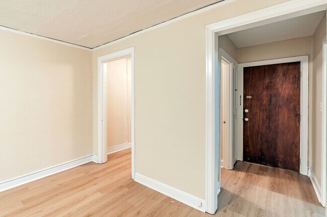 Interior Photo - Roosevelt Apartments