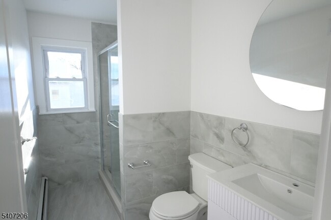 Building Photo - 1222 Broadway