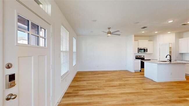Building Photo - 2907 Parks Mccoy Ln