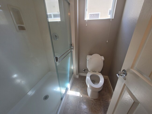 Building Photo - 3391 Walker Rd