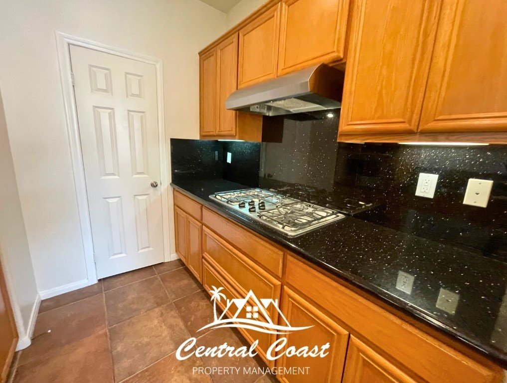 Building Photo - 2219 Cordoban Ln
