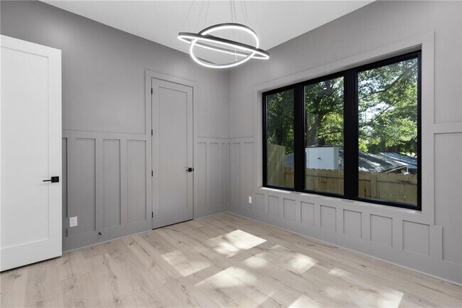 Building Photo - 2278 Tally Dr