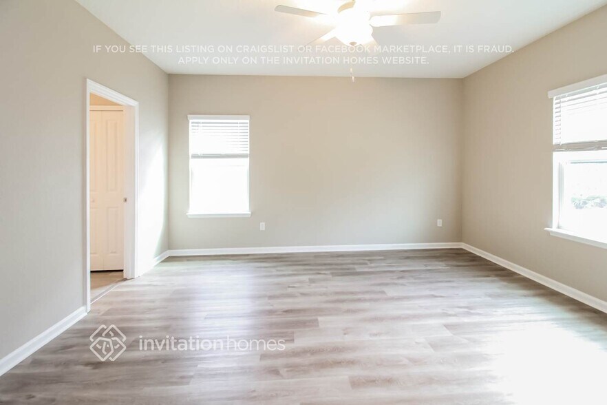 Building Photo - 9860 Lemon Grass Ln