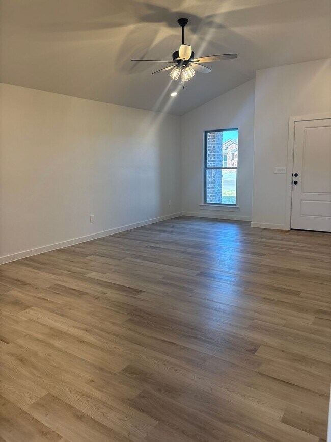 Building Photo - Prime Location! New Home Near Ridgewood Elementary | Alcove Middle School & Minutes to Marsha Sharp!